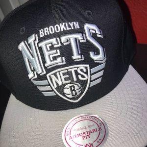 BRAND NEW BROOKLYN NETS SNAPBACK